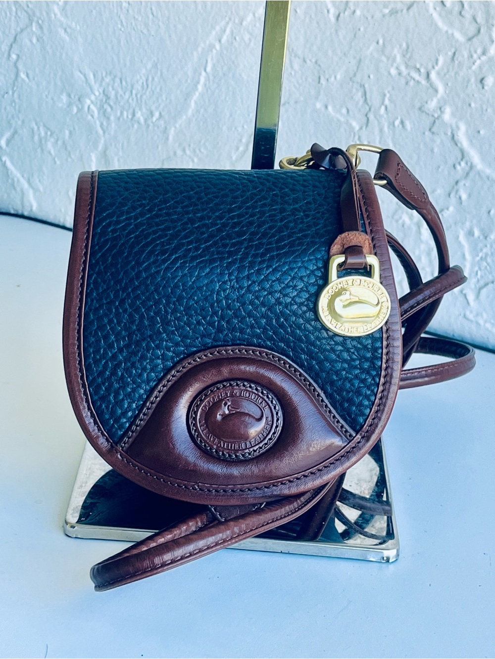 VINTAGE DOONEY & BOURKE MINI BELT BAG DEEP BLUE BEOWN TRIM
